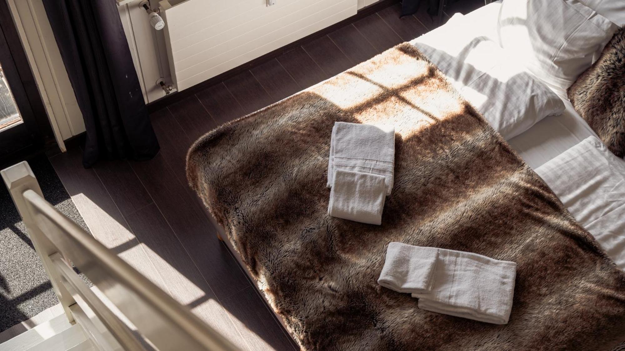 Champoussin Lodge Екстер'єр фото