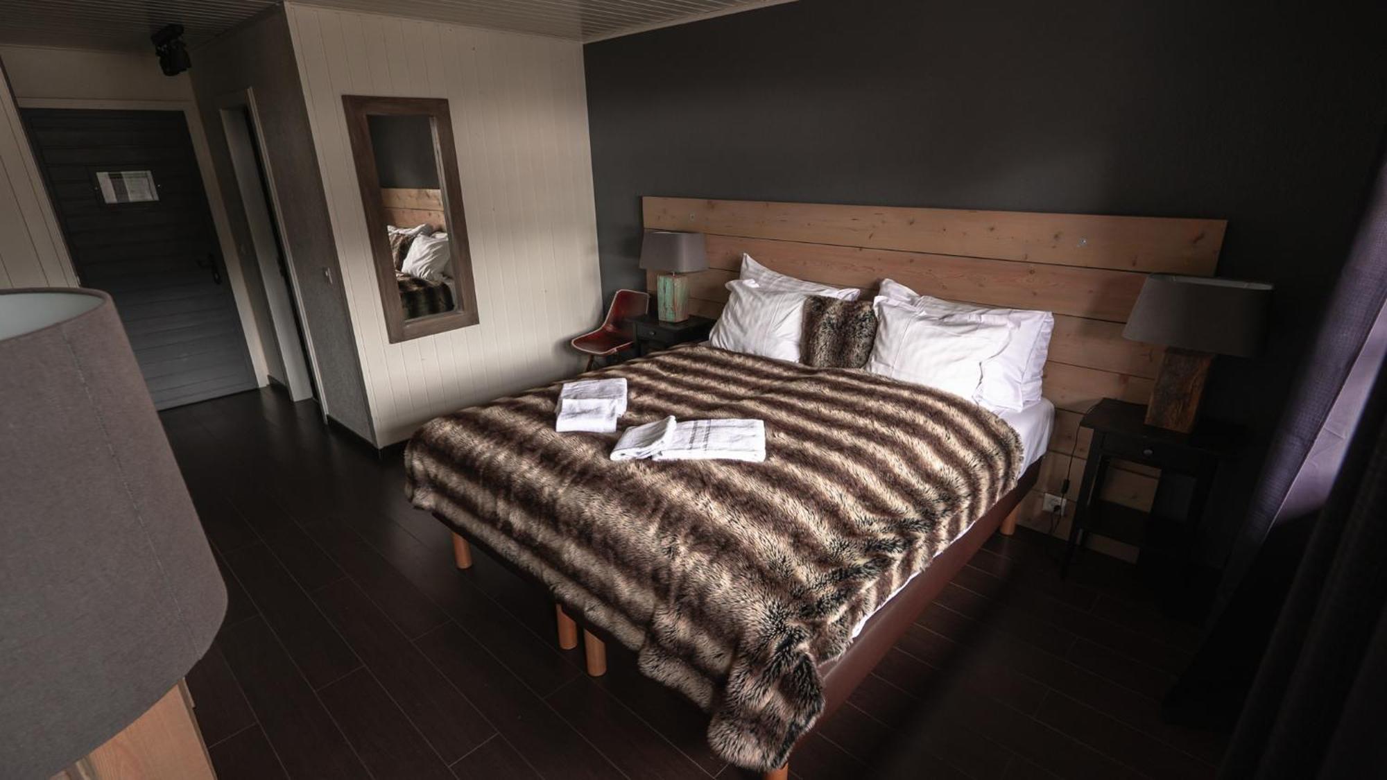 Champoussin Lodge Екстер'єр фото